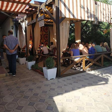 Sim Sim Hostel & Guest House Near The Church Samarkand Exterior photo